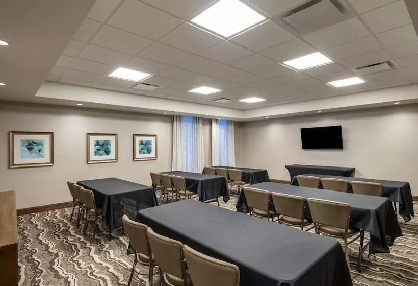 Hotelli Staybridge Suites   Sioux City Southeast, An Ihg