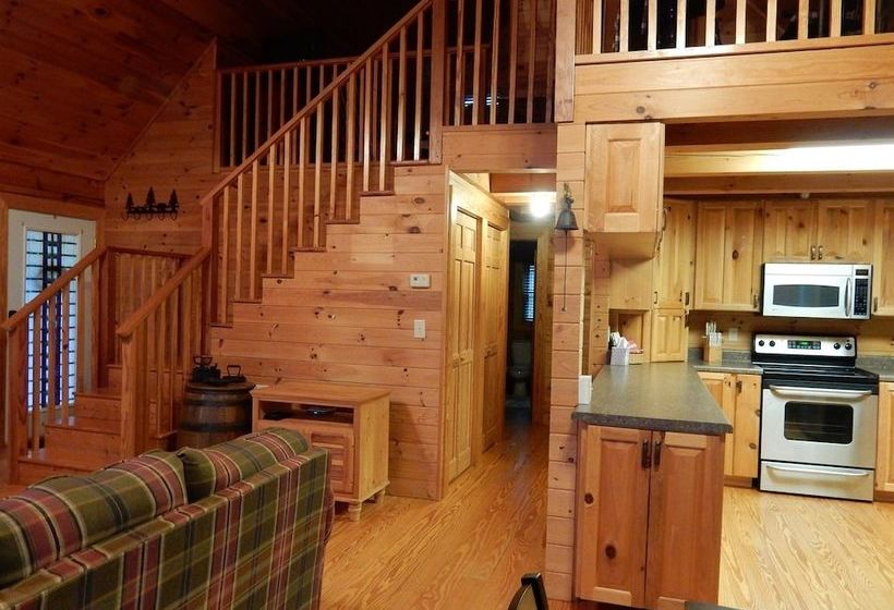Kick Back Cabin