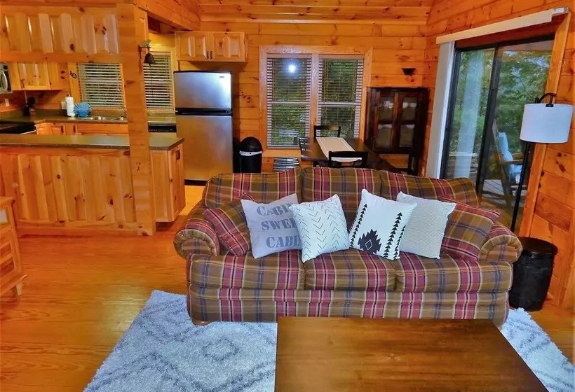 Kick Back Cabin