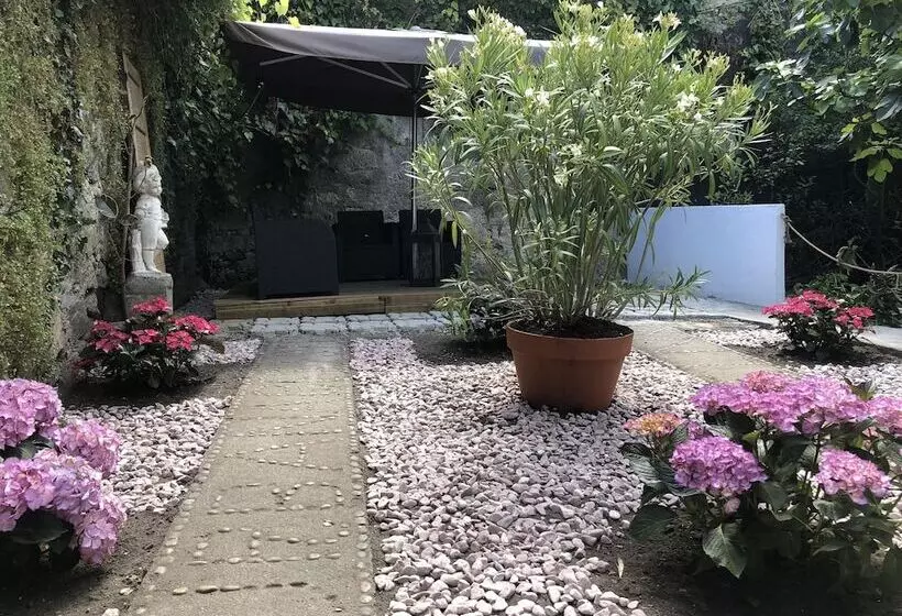 Pensão Casa Bonjardim