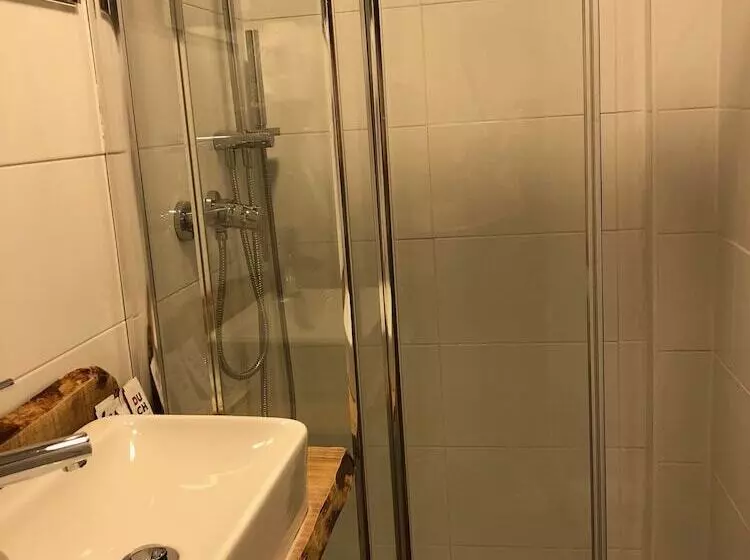 Pensão Casa Bonjardim