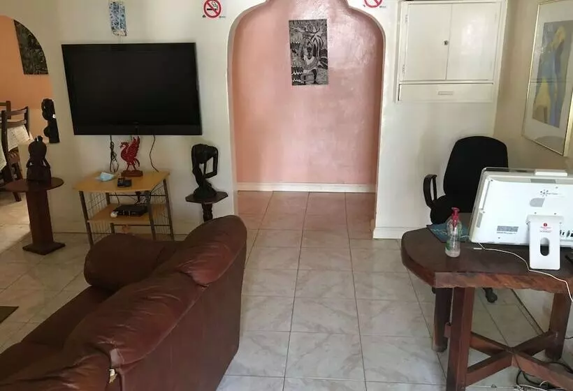 پانسیون One World Village Guesthouse