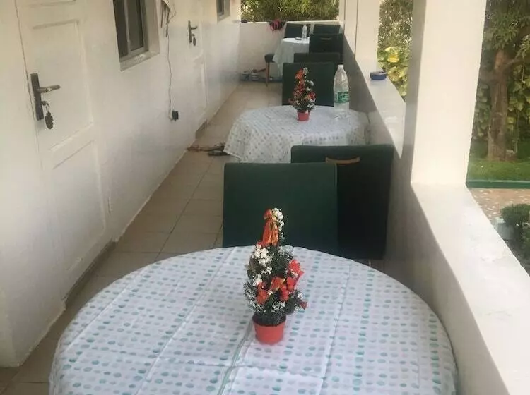 پانسیون One World Village Guesthouse