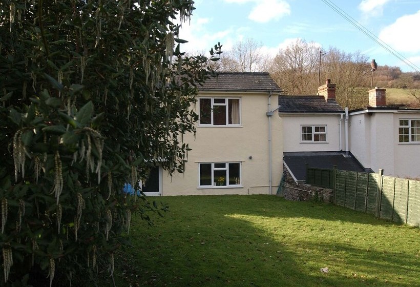 Rural Cottage With Lovely Features Such As A Warm Fireplace, Situated In Aber