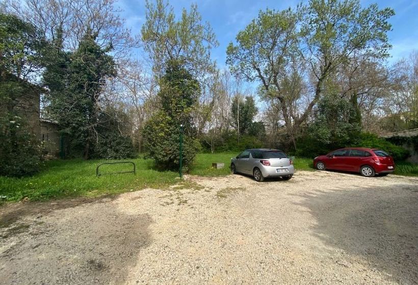 Secluded Apartment In Aix En Provence With Garden