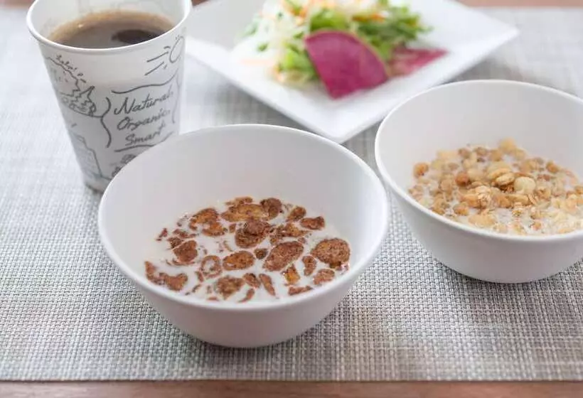 Super Hotel Jr Fujiekimae Kinenkan