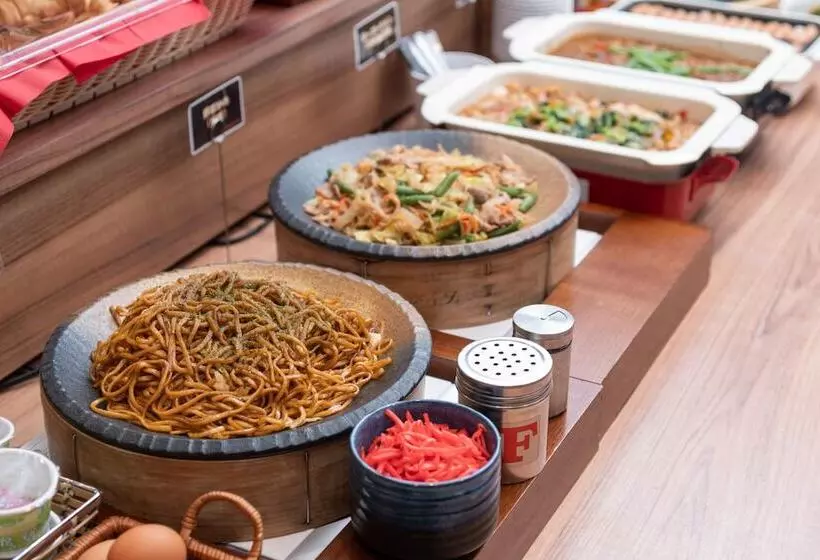 Super Hotel Jr Fujiekimae Kinenkan
