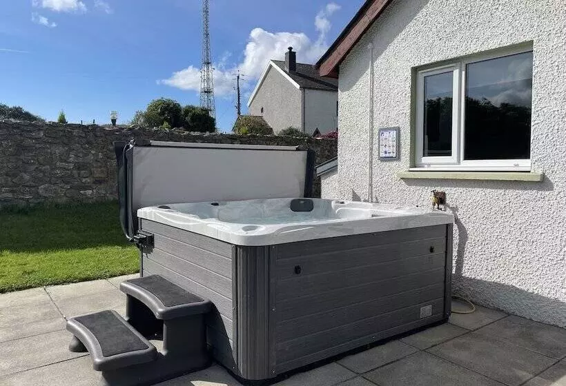 Trenewydd Farm Holiday Cottages