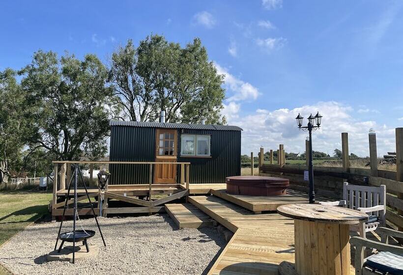 Trenewydd Farm Holiday Cottages