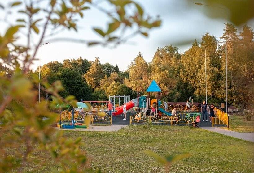 בית מלון כפרי Amaks Krasnaya Pakhra Resort