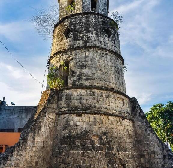 בית מלון כפרי Dino Residences