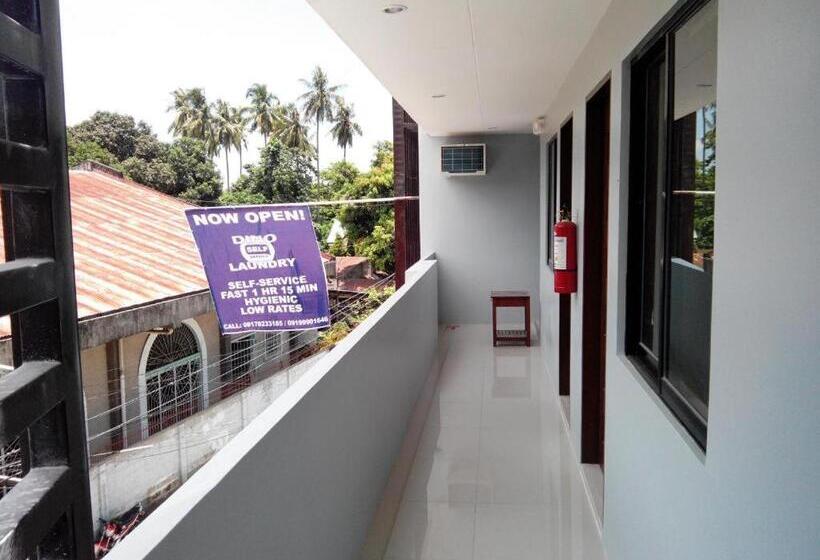 בית מלון כפרי Dino Residences