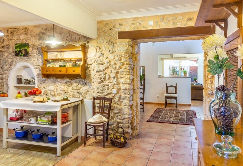 Mallorca Traditional Townhouse Holiday In Llubi