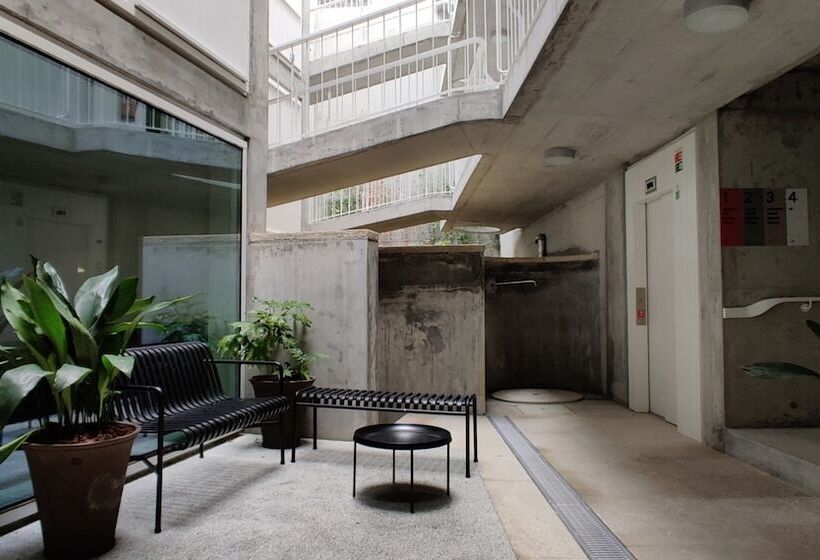 Oporto Serviced Apartments  Miragaia