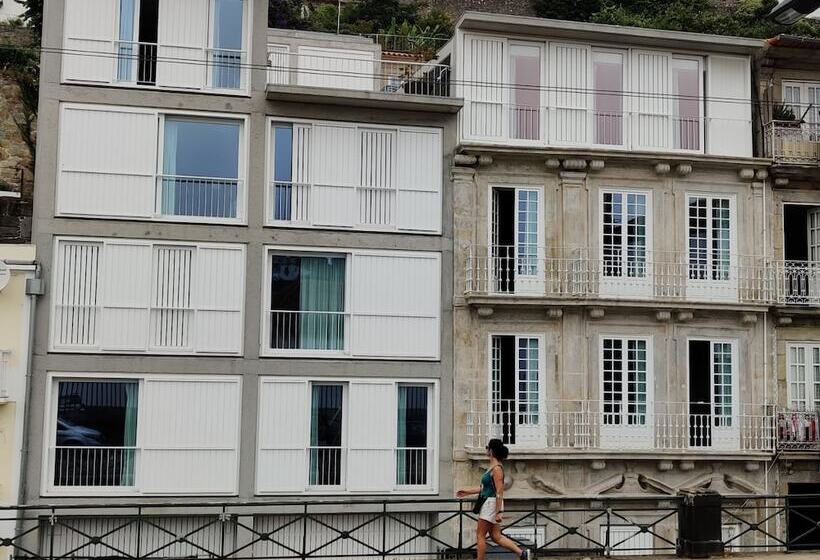 Oporto Serviced Apartments  Miragaia