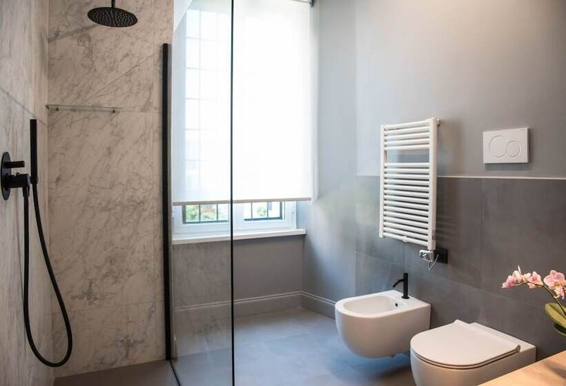 پانسیون Domus Alberico