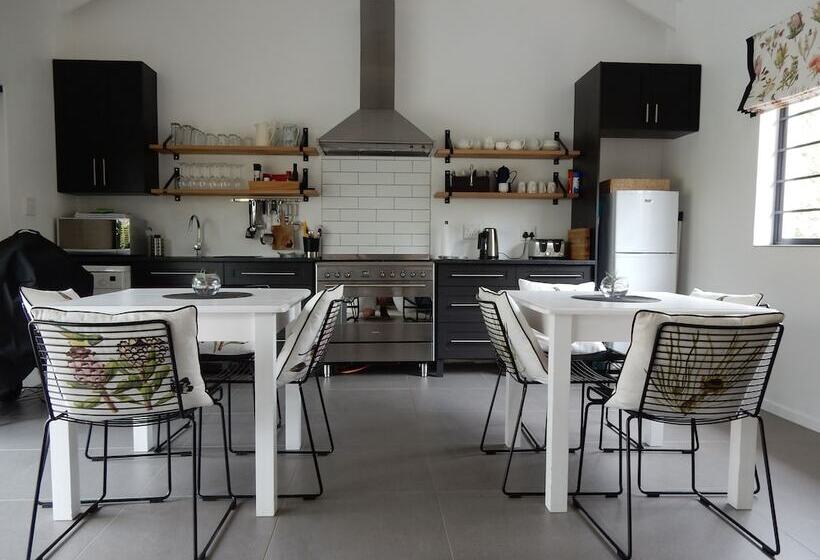 פנסיון Mountain View Swellendam