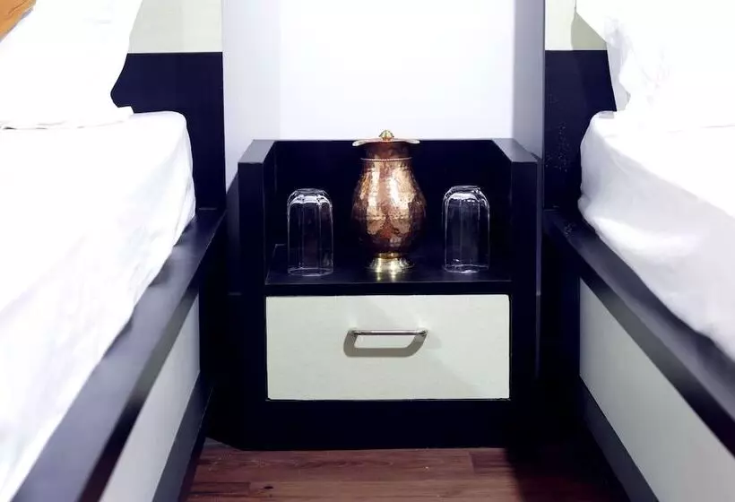 The Majestic Bed & Breakfast