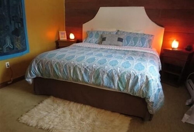 호텔 Lotus Mountain Retreat