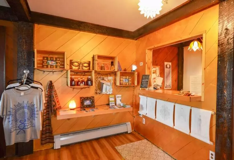 Hotelli Lotus Mountain Retreat