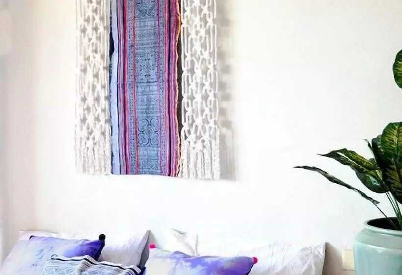 Hotelli Lotus Mountain Retreat