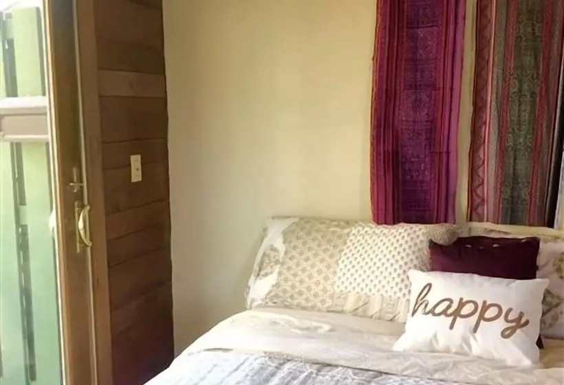 Hotelli Lotus Mountain Retreat