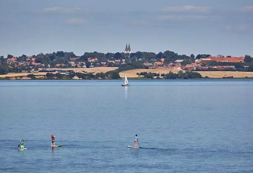 هتل Ostseestrandhausholnis