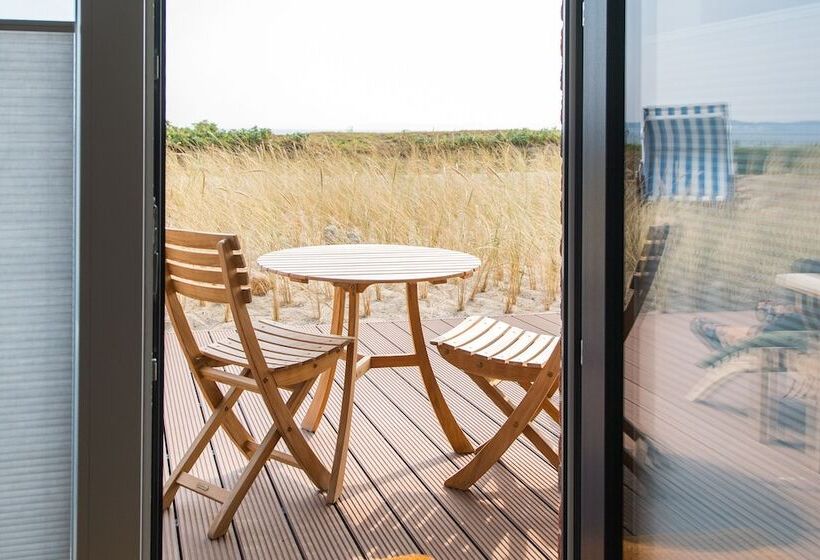 Отель Ostseestrandhausholnis