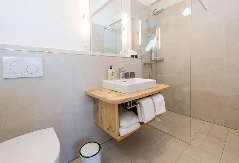 Отель Ostseestrandhausholnis