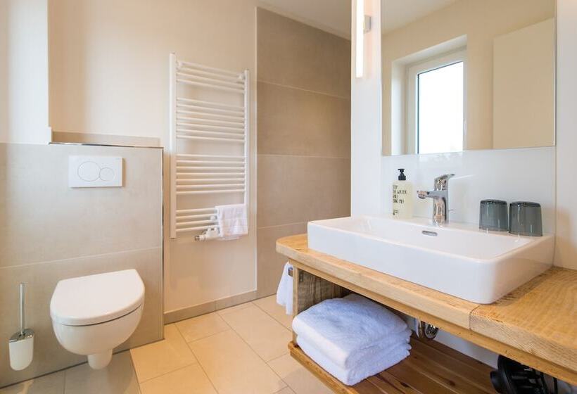 Отель Ostseestrandhausholnis