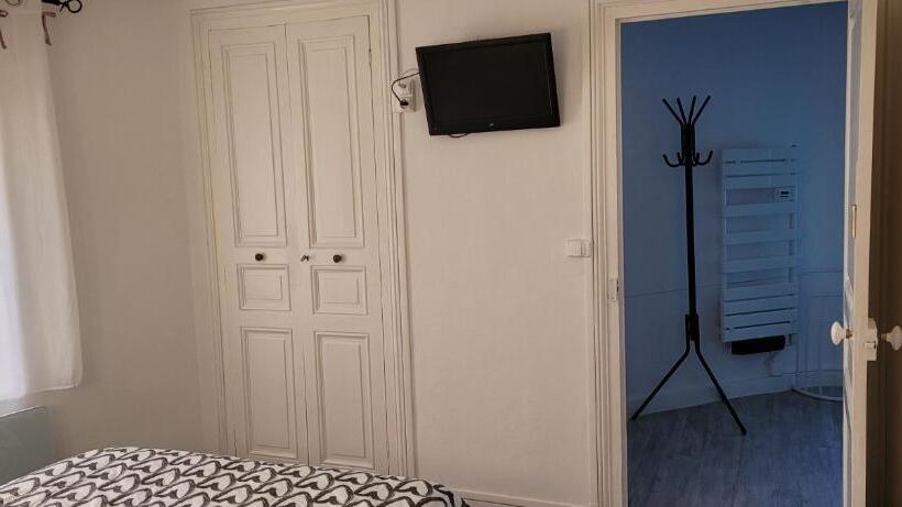 ユースホステル Auberge Gauloise