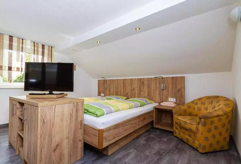 تختخواب و صبحانه Landhotel Georgshof