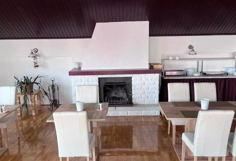 Aamiaismajoitus (B&B) Parrag Panzió Mátraszentimre