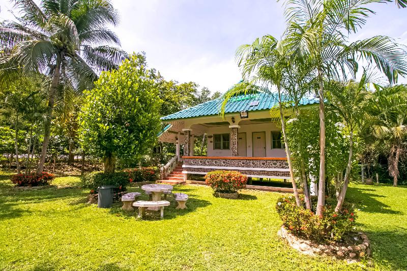 Hotelli Oyo 1080 Kanyapa Resort Kaeng Krachan