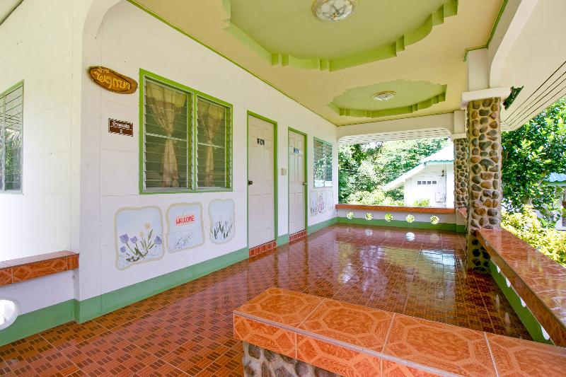 Hotelli Oyo 1080 Kanyapa Resort Kaeng Krachan