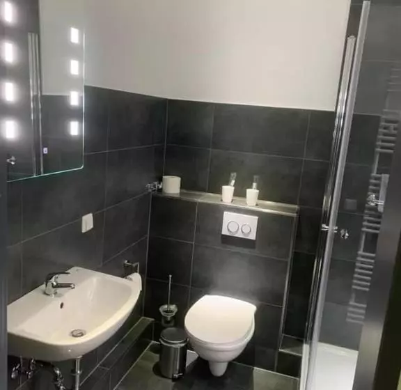 Hotelli Unter Den Linden