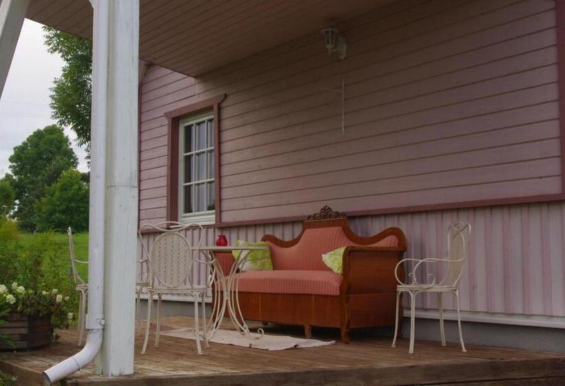 پانسیون Neitsijärve Majutus