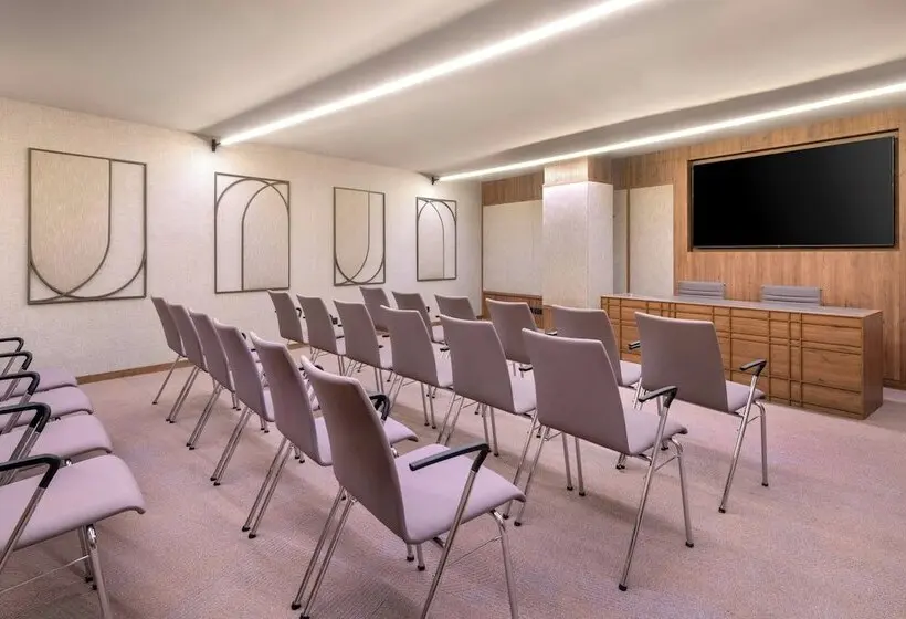 AC Hotel by Marriott Cartagena