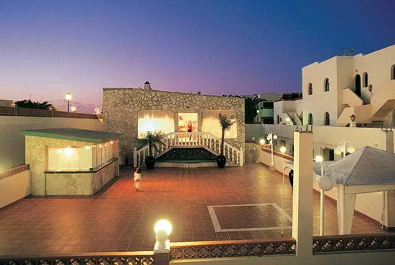 Apartamentos Los Delfines