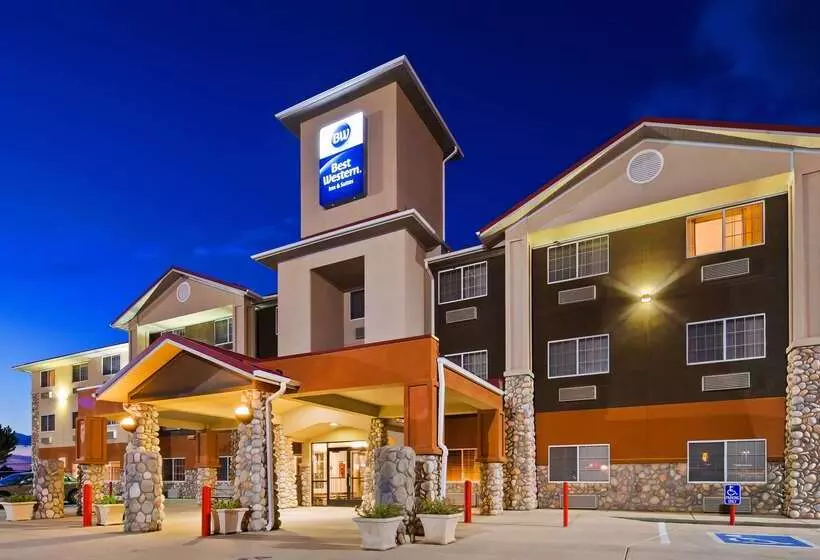 ホテル Best Western Firestone Inn & Suites