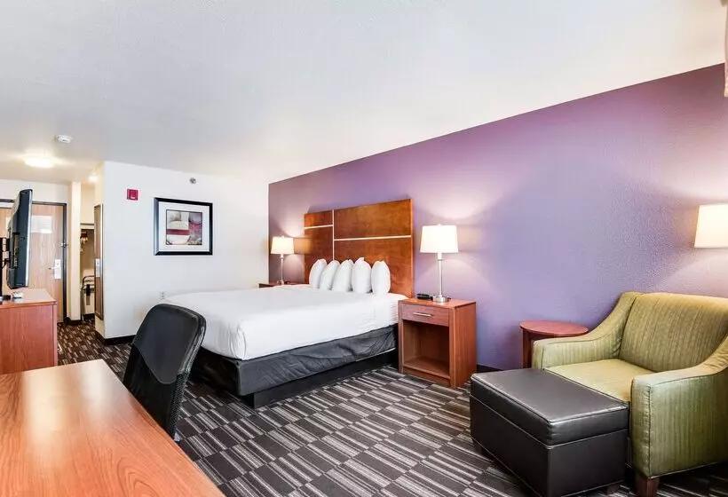 ホテル Best Western Firestone Inn & Suites