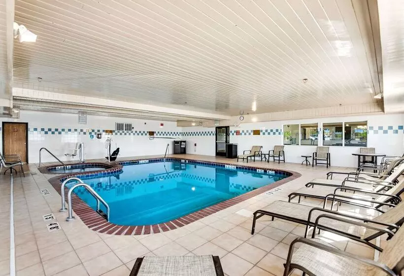 ホテル Best Western Firestone Inn & Suites