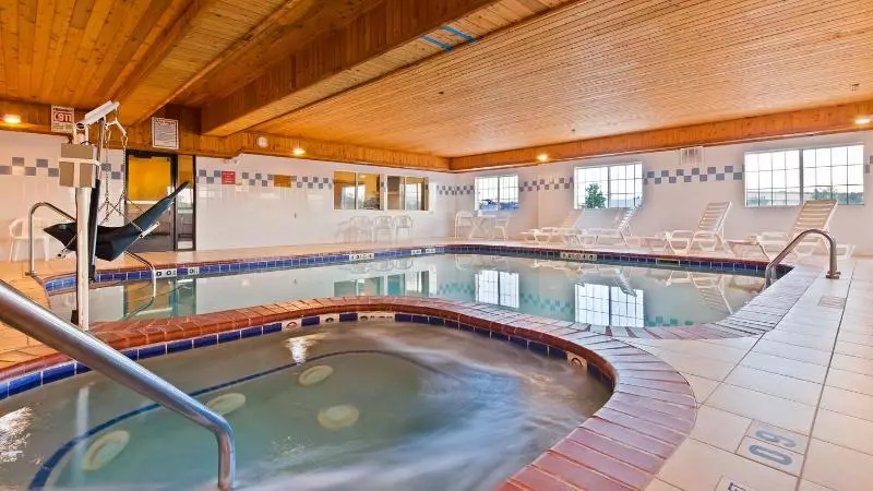 ホテル Best Western Firestone Inn & Suites