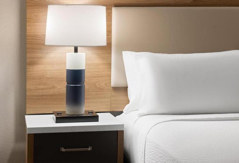 בית מלון כפרי Candlewood Suites Richmond South, An Ihg