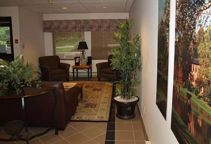 酒店 Coastal Inn Sackville