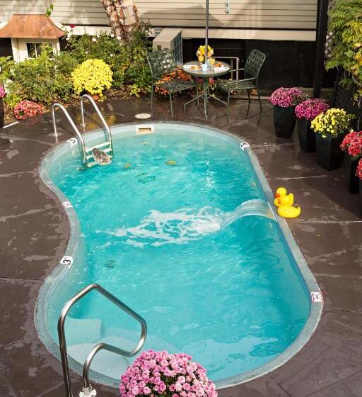 호텔 Crowne Pointe Historic Inn Adults Only