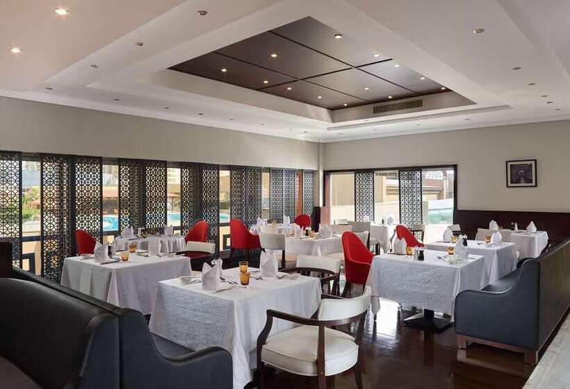 فندق Hilton Alexandria Green Plaza