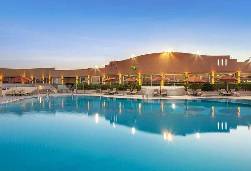 فندق Hilton Alexandria Green Plaza