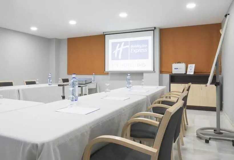 Holiday Inn Express Valencia Bonaire, An Ihg Hotel