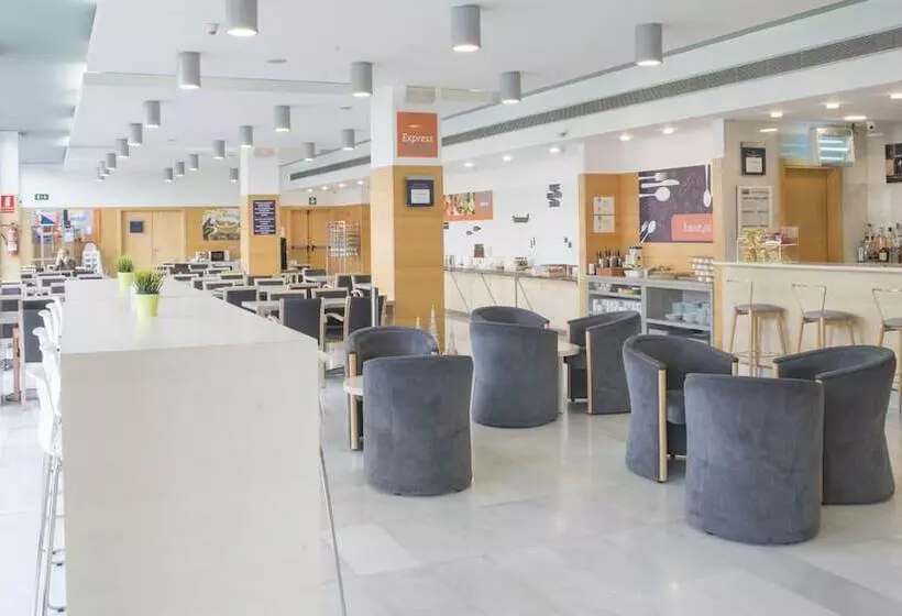 Holiday Inn Express Valencia Bonaire, An Ihg Hotel